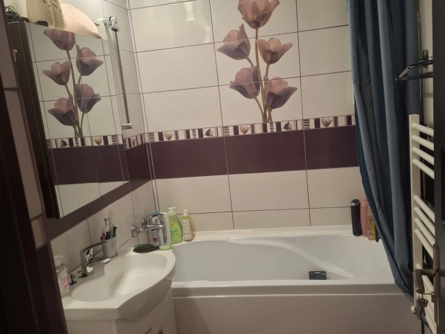 Apartament 3 camere - Metalurgie