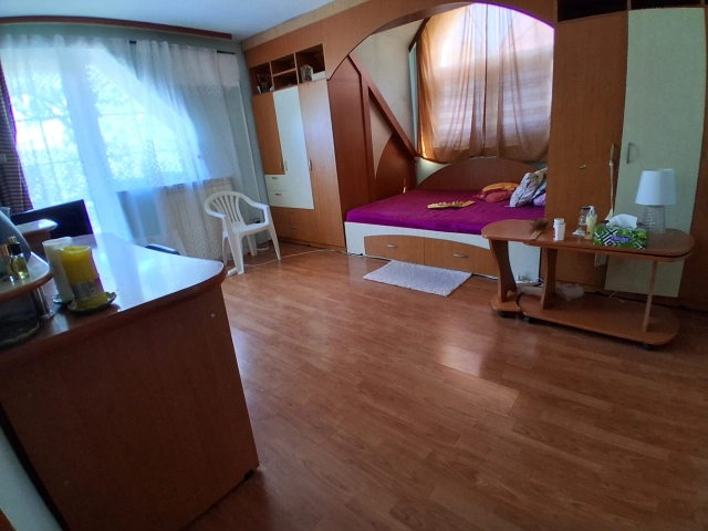 Apartament 5 camere - Bucium