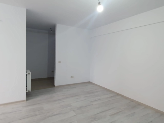 Apartament 3 camere - Popas Pacurari
