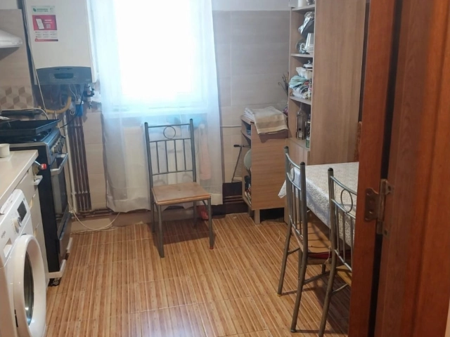 Apartament 3 camere - Alexandru cel Bun