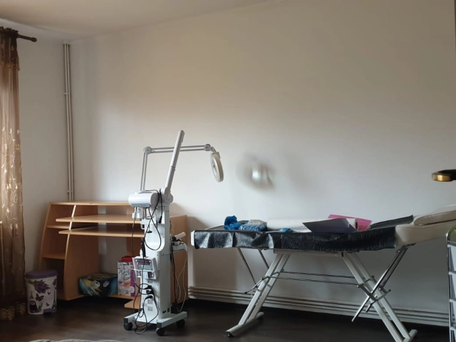 Apartament 5 camere - Barnova