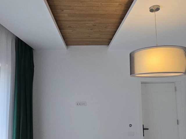 Apartament 3 camere - Valea Lupului