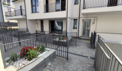 Apartament de vanzare 3 camere Valea Lupului 156103