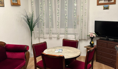 Apartament de vanzare 3 camere Centru 156656