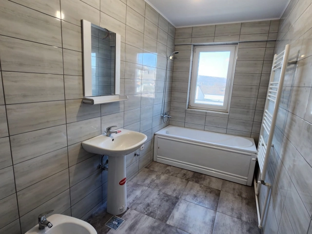 Apartament 2 camere - Bucium