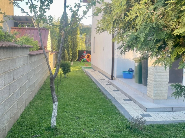 Apartament 4 camere - Valea Lupului