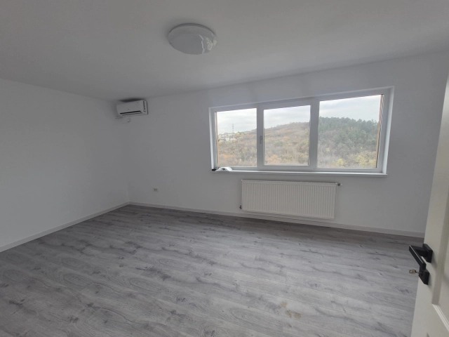 Apartament 2 camere - Podu Ros