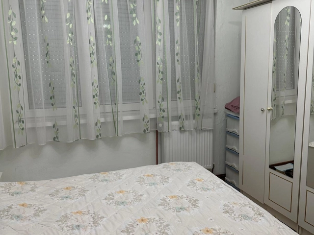 Apartament 3 camere - Centru