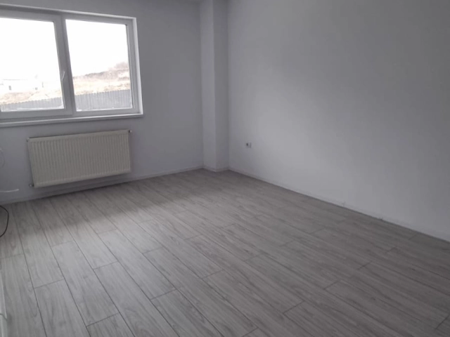 Apartament 3 camere - Bucium