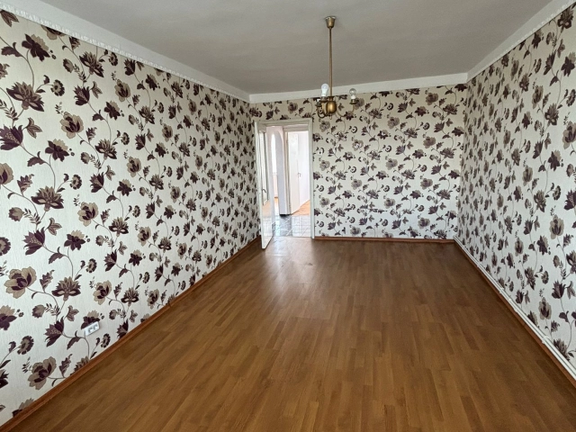 Apartament 3 camere - Alexandru cel Bun