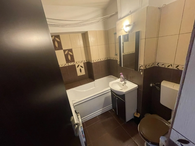 Apartament 3 camere - Nicolina
