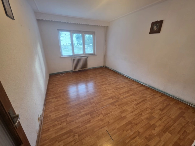 Apartament 2 camere - Alexandru cel Bun