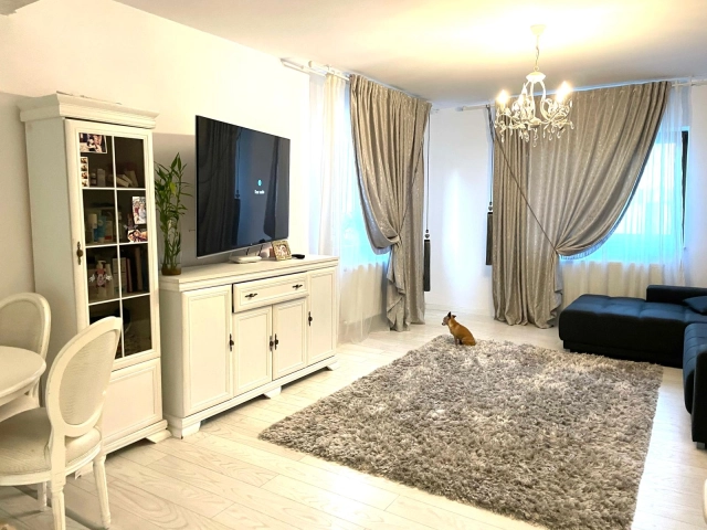 Apartament 4 camere - Valea Lupului