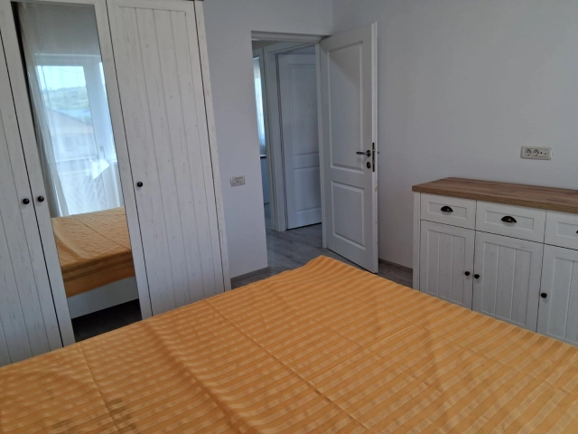 Apartament 4 camere - Visani